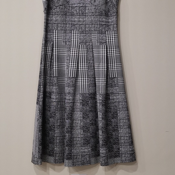 H&M | Sleeveless A-Line Dress - Picture 3 of 4